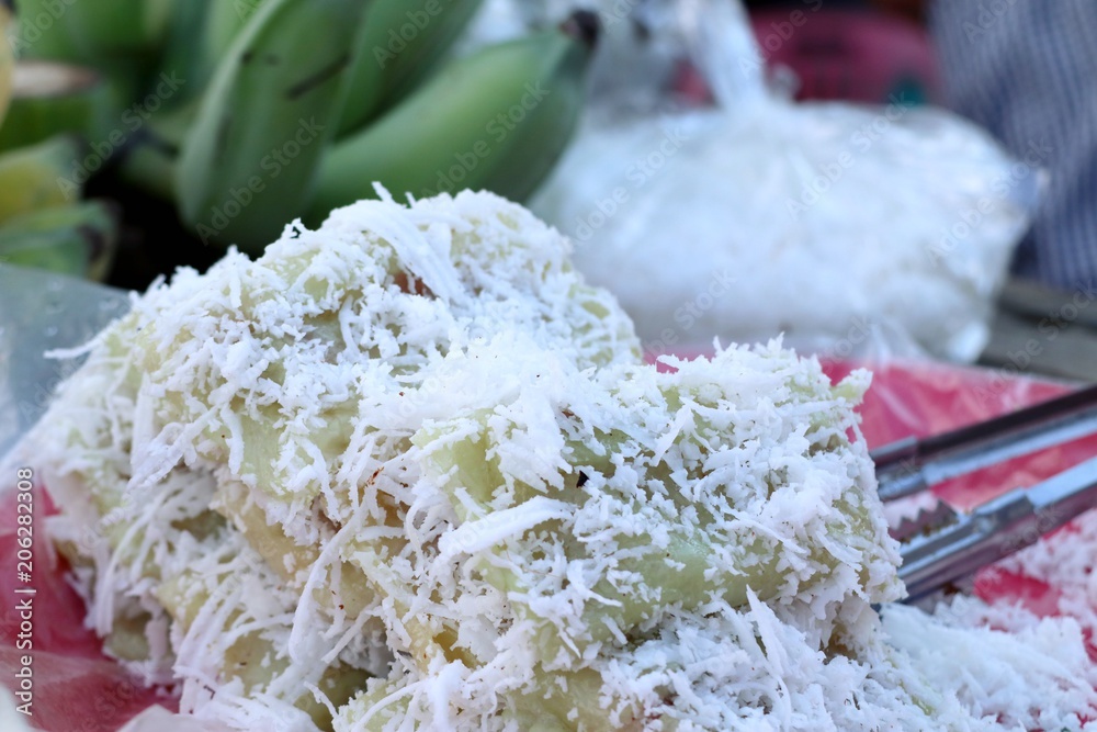 Sticky rice wrapped in banana leaves