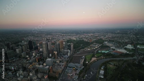 Wallpaper Mural Aerial Australia Melbourne April 2018 Sunset 15mm Wide Angle 4K Inspire 2 Prores

Aerial video of downtown Melbourne at sunset. Torontodigital.ca