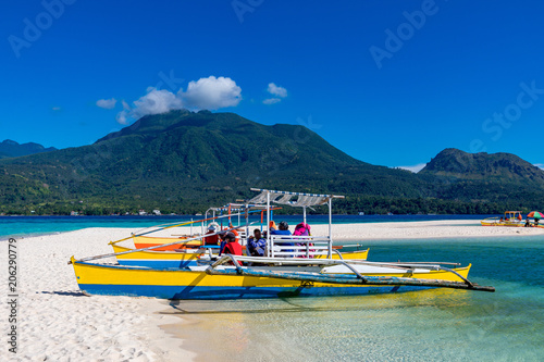 Obraz na płótnie White Island, Camiguin, Philippines w salonie
