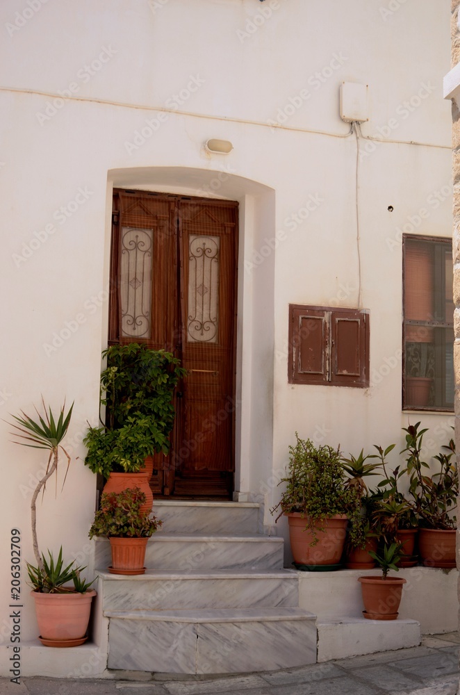 Île de Nisyros : Ville de Mandraki (Dodécanèse- Grèce)
