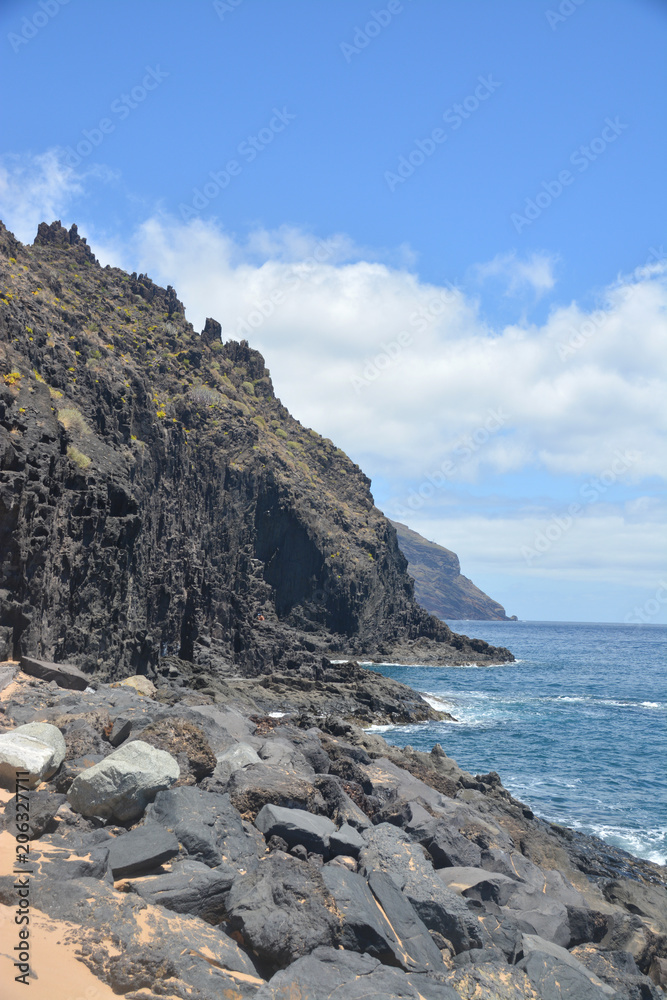 acantilados en las costas de Tenerife, Canarias