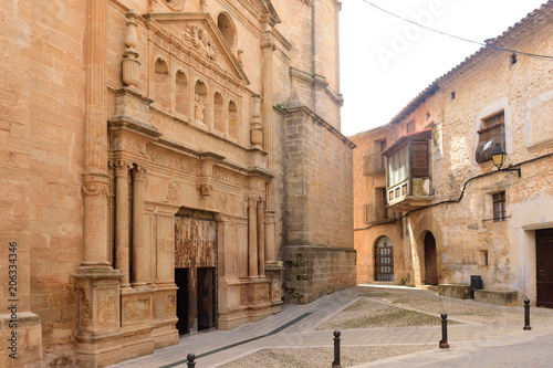 Fototapeta Naklejka Na Ścianę i Meble -  La Asuncion church of Cretas, Teruel province, Aragon, Spain