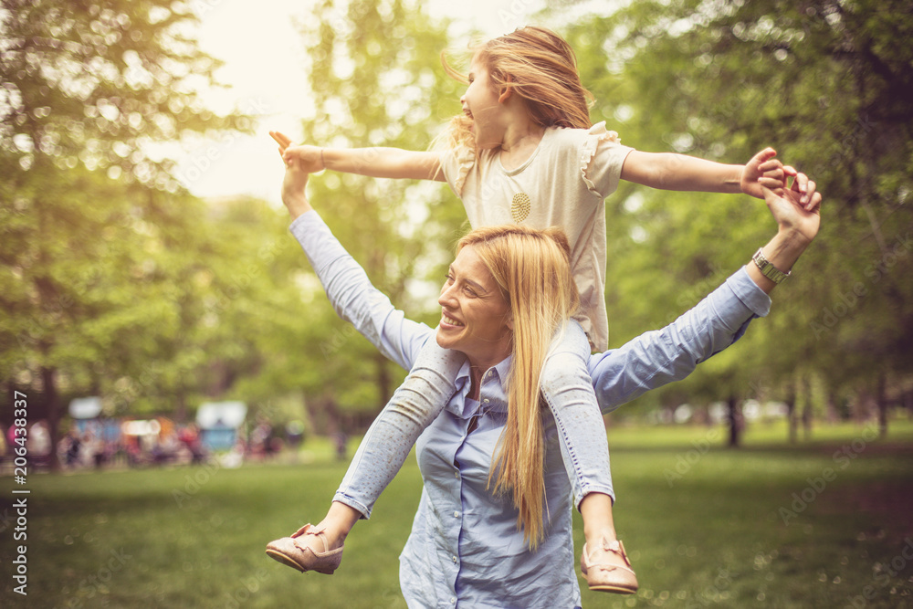 Obraz premium Smiling and happy.