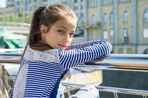 Slika na platnu Portrait of attractive girl of 10-11 years old