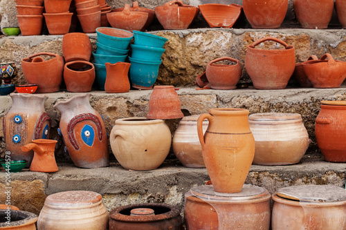 Diverse turkish pottery