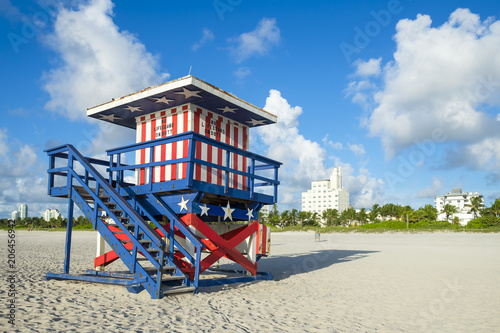 Colorful stars and stripes lifeguard tower on Miami Beach, Florida © lazyllama