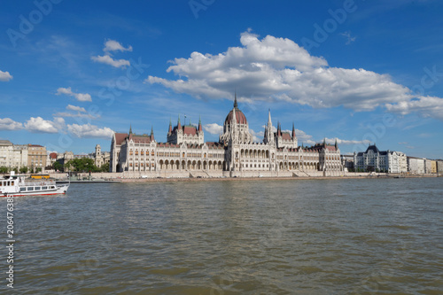 Węgry, budynek parlamentu w Budapeszcie