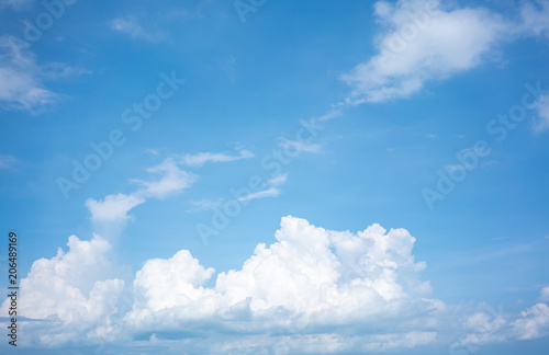 Fototapeta Naklejka Na Ścianę i Meble -  blue sky with white clouds for background and copy space