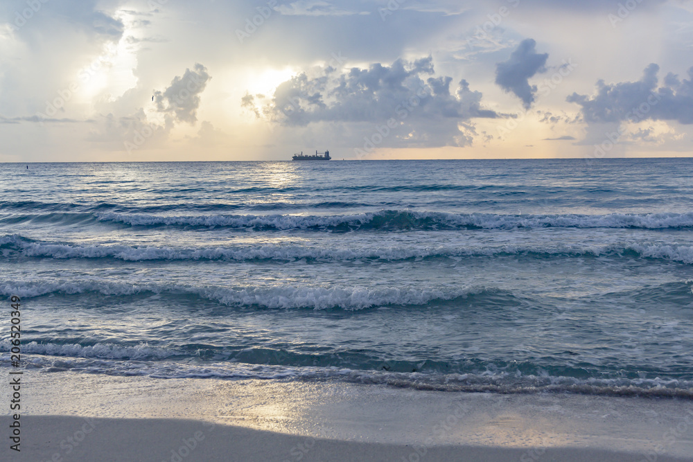 Obraz premium Beach Sunrise