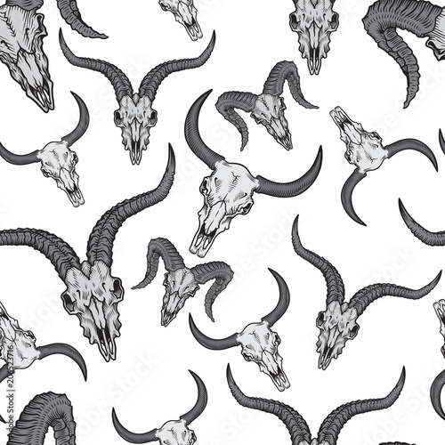 Seamless pattern with animal stock skulls illustrations in engraving technique.