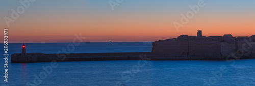 Fotografie Malta, Valletta, Forti Rikażoli, Kalkara Panorama Sea - Mittelmeer Ricasoli sunr