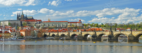 Scenic view of the Charles Bridge (Karluv most) and Prague Castle, Czech Republic