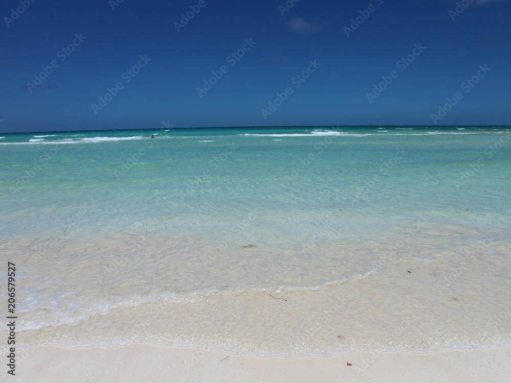 Fototapeta premium Strand auf Kuba, Cayo Coco, Karibik