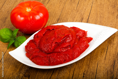 Tomato paste