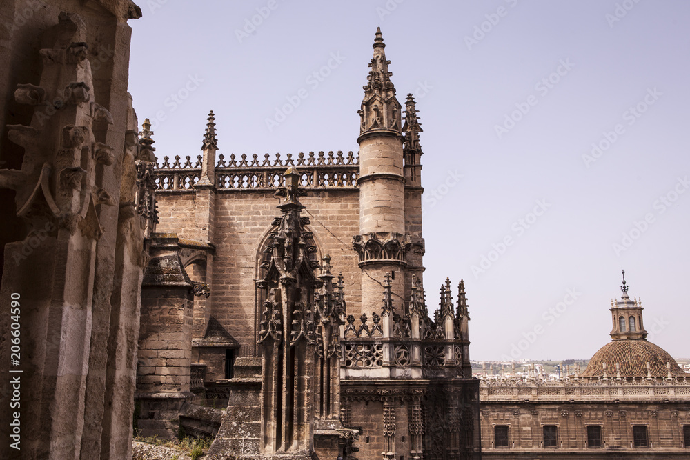 torres catedral gotica