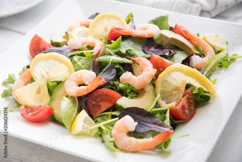 shrimp salad with avocado