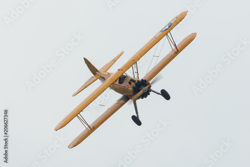 aircraft flyght on military airshow
