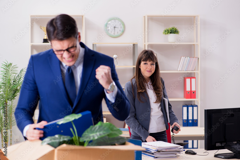 Obraz premium Person being fired from his work