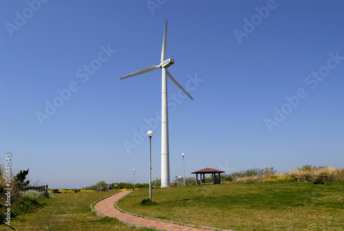 丘の上の風車