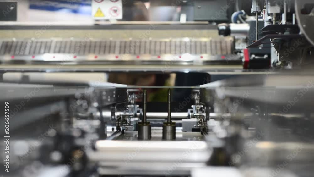 The work of the SMT machine. The work of the SMT machine.