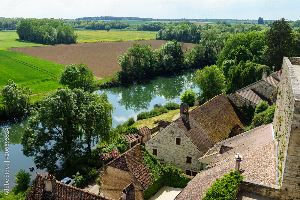 F, Bourgogne-Franche-Comté, Haute-Saône , Pesmes F, Bourgogne-Franche-Comté, Haute-Saône , Pesmes