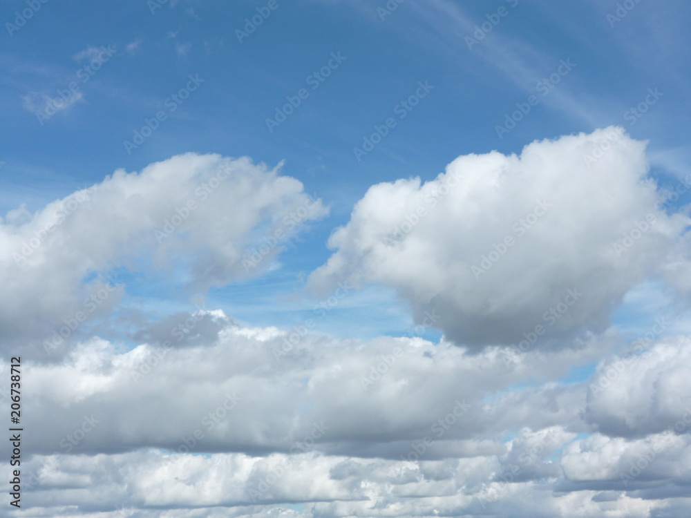 Obraz premium Cloudy Blue Sky