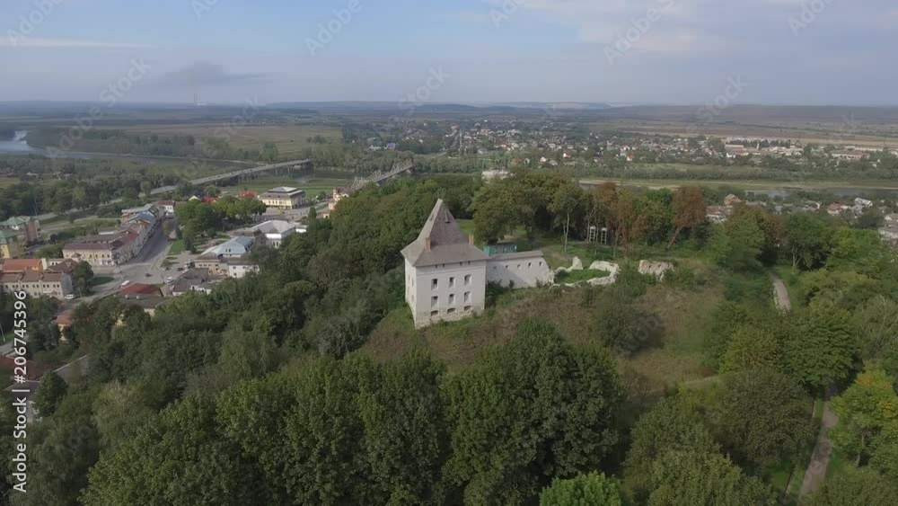 2017 autumn Ancient Galich from the air. Ancient castle of ancient Galicia. Quad-shooter shooting. 2017 autumn Ancient Galich from the air. Ancient castle of ancient Galicia. Quad-shooter shooting.
