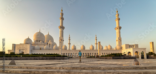 Sheikh Zayed Grand Mosque, Abu Dhabi, UAE. Exterior daylight view