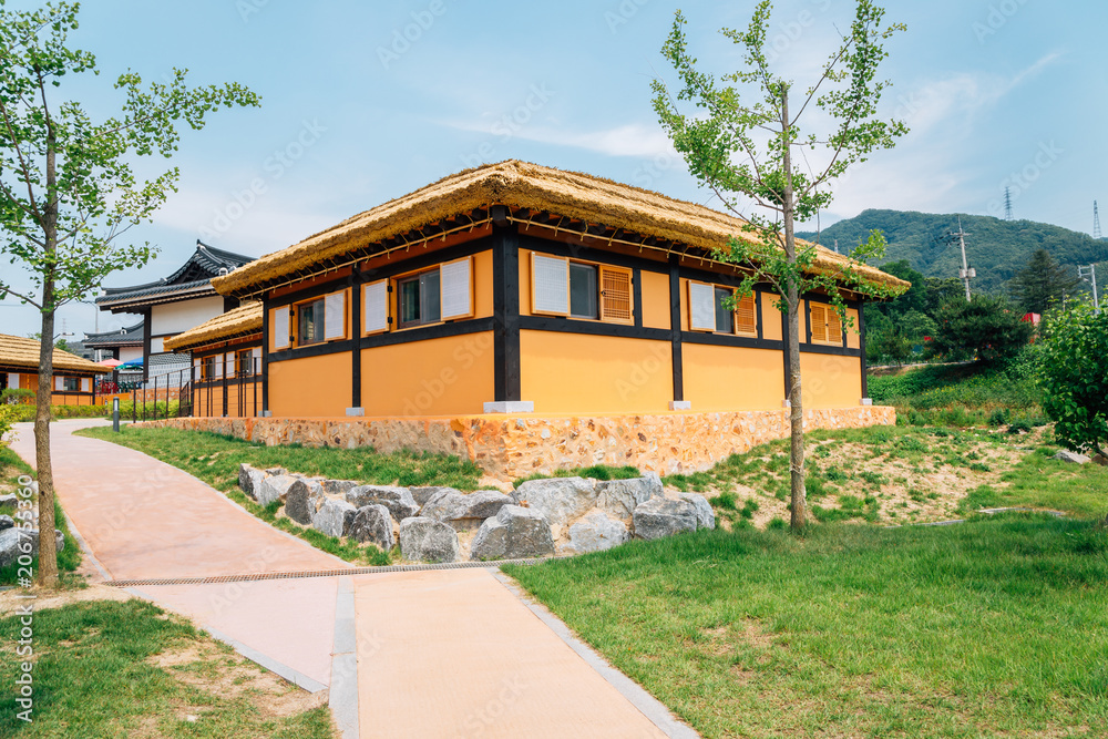 Korean traditional thatched-roof house in Chuncheon, Korea Korean traditional thatched-roof house in Chuncheon, Korea
