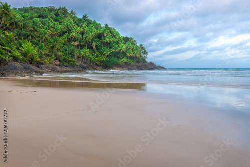 View of Havaizinho rocky beach late afternoon © vbjunior