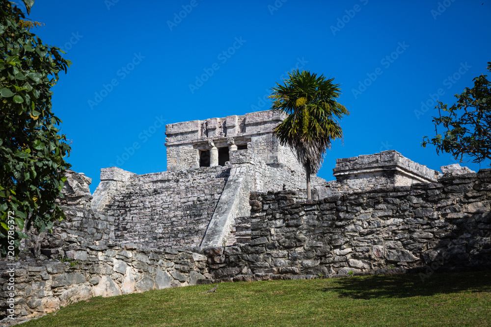 Ruins of Tulum Ruins of Tulum