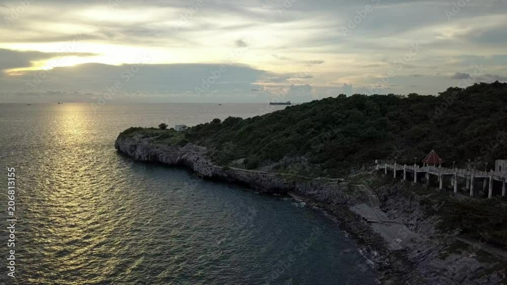 Chong Isariyabhorn (Chong Kao Kad) famous beach sunset point at Sichang island in Thailand. Chong Isariyabhorn (Chong Kao Kad) famous beach sunset point at Sichang island in Thailand.