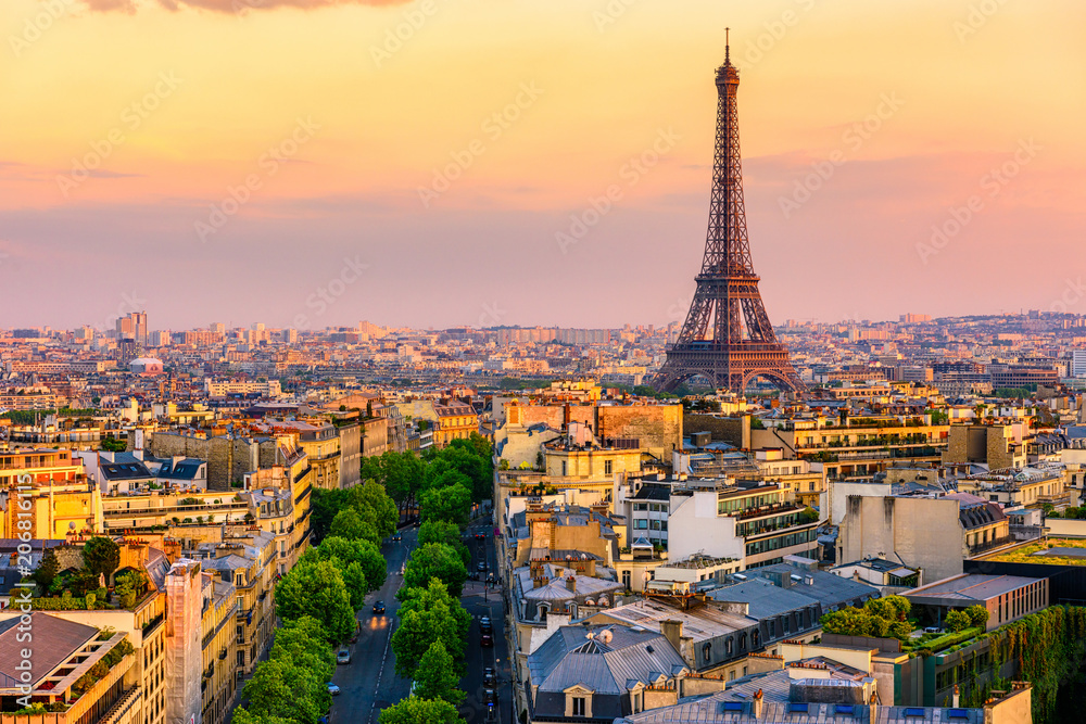 Skyline of Paris with Eiffel Tower in Paris, France. Panoramic sunset view of Paris - obrazy, fototapety, plakaty 