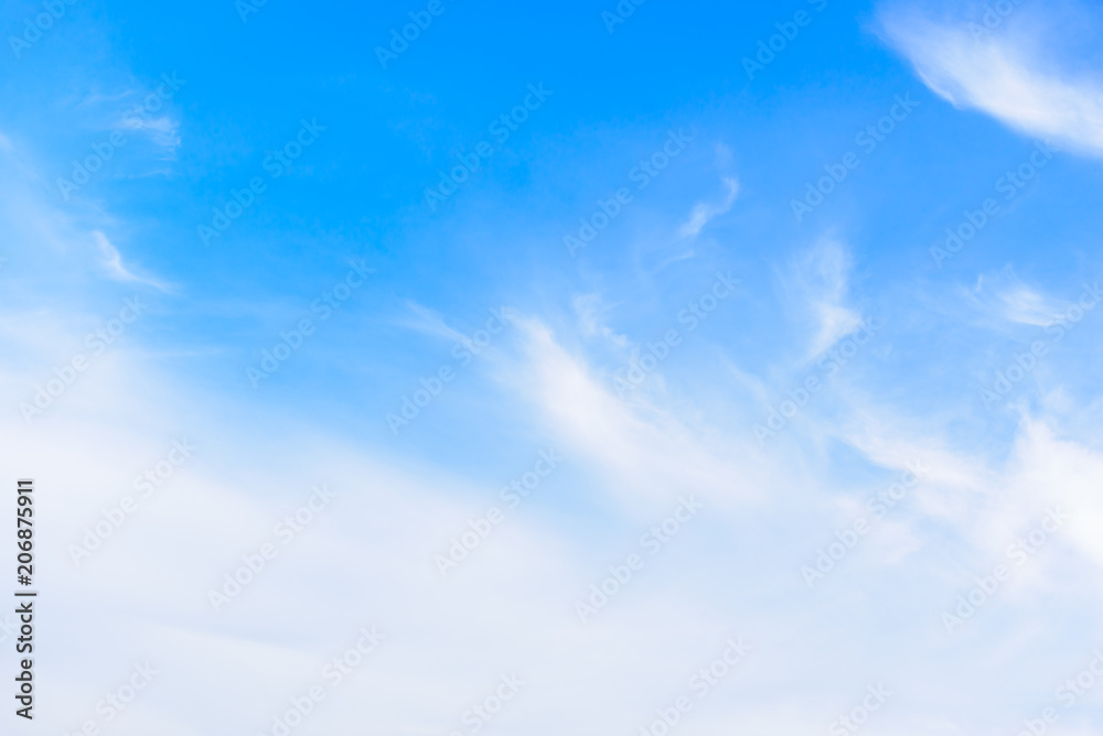 Obraz premium The nature of blue sky with cloud in the morning.