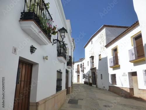 Cartajima,pueblo blanco de Málaga, Andalucía (España) en la sierra de Ronda