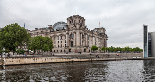 Berlin-Mitte Reichstagsufer