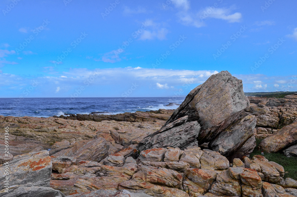 Indian ocean and big rocks Cape St Francis