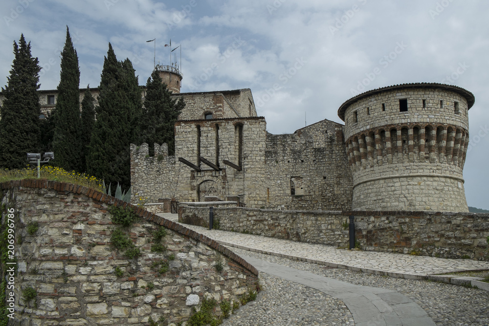 Obraz premium Gates and walls of medieval fortress in Brescia city, Italy