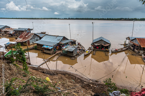 Leben auf dem Mekong