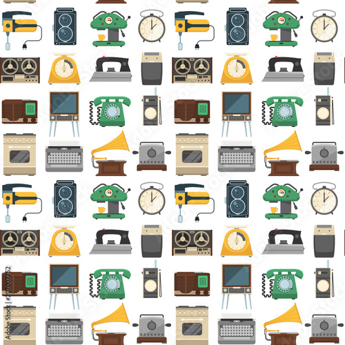 Retro vintage household appliances vector kitchenware seamless pattern background technology utensil housework electric equipment illustration.