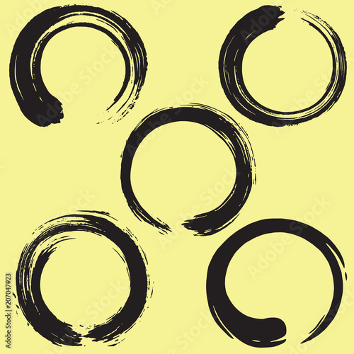 Enso Zen Circle Brush Set. Vector Illustration