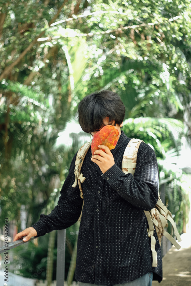 HandSome Southeast Asian Traveler HandSome Southeast Asian Traveler