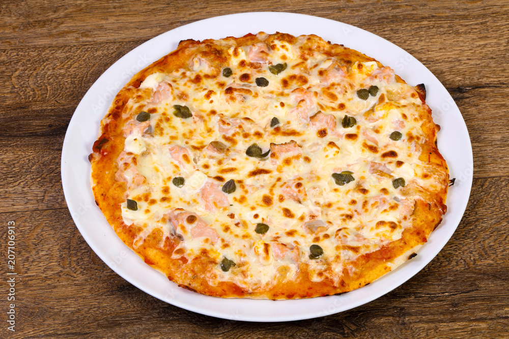 Pizza with salmon and capers Pizza with salmon and capers