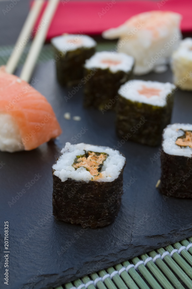 sushi sushi