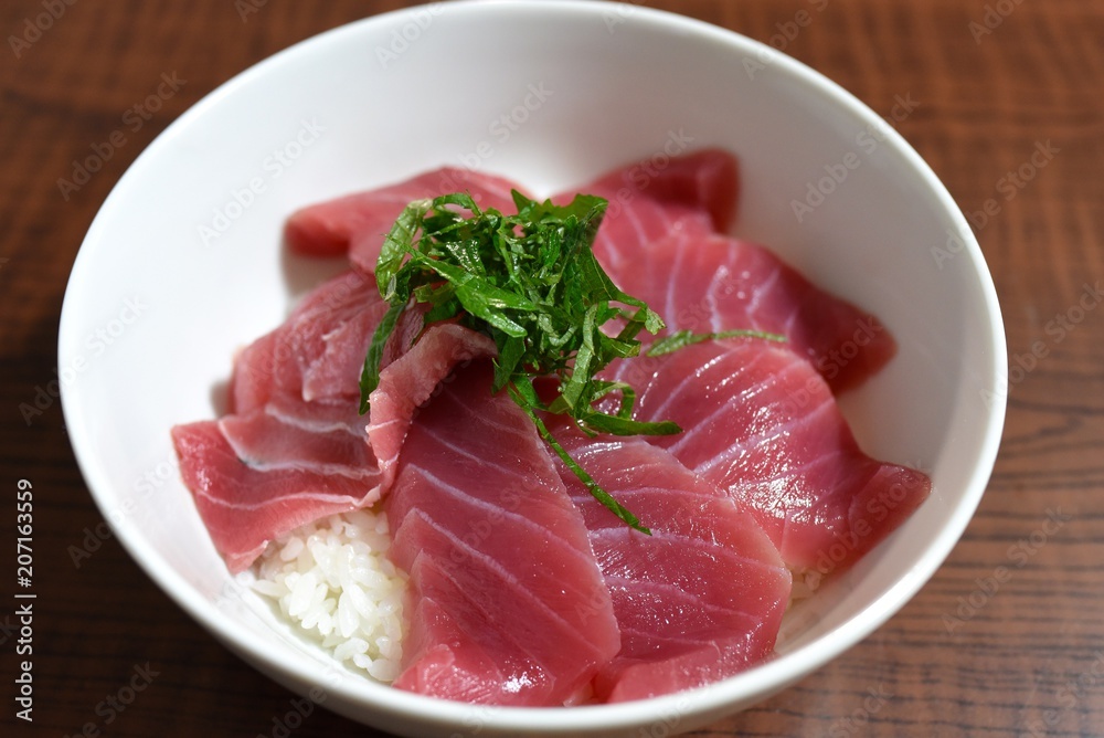 鉄火丼