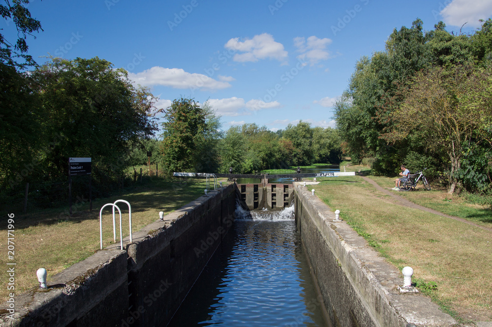 Feakes Lock on the River Stort between Harlow and Sawbridgeworth