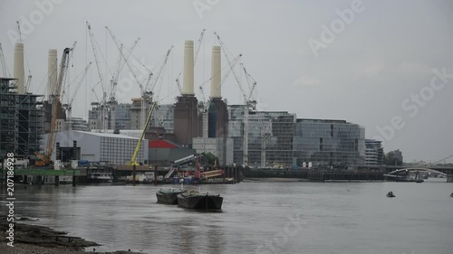 Wallpaper Mural Thames River near Battersea Power Station in London Torontodigital.ca