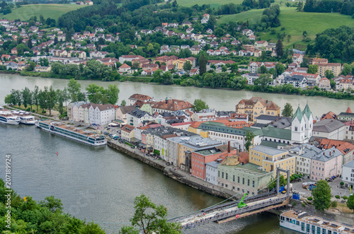 View of city of Passau in Germany on river banks © Mario