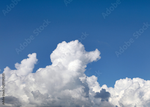 Clouds in sky © Stillfx