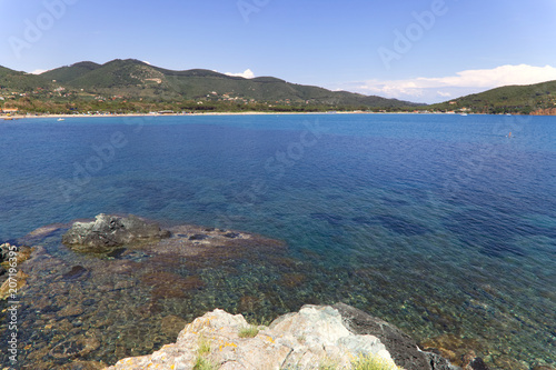 Küste vor Elba in Italien